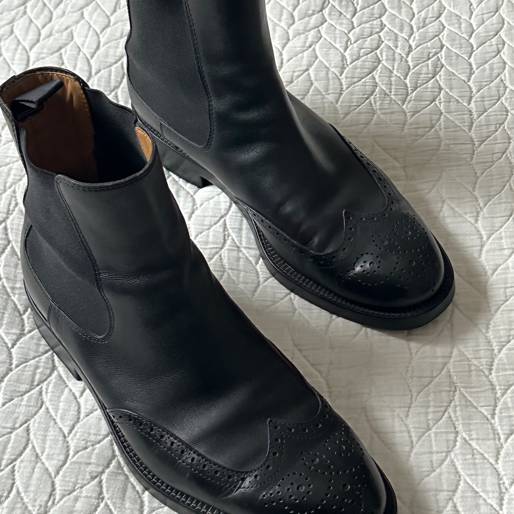 TOD’S Men's Black Leather Chelsea Wingtip Boots